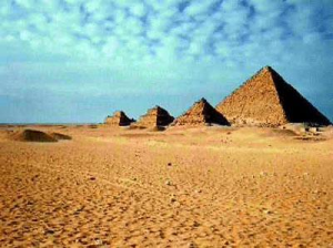 Piramida di Afrika Utara